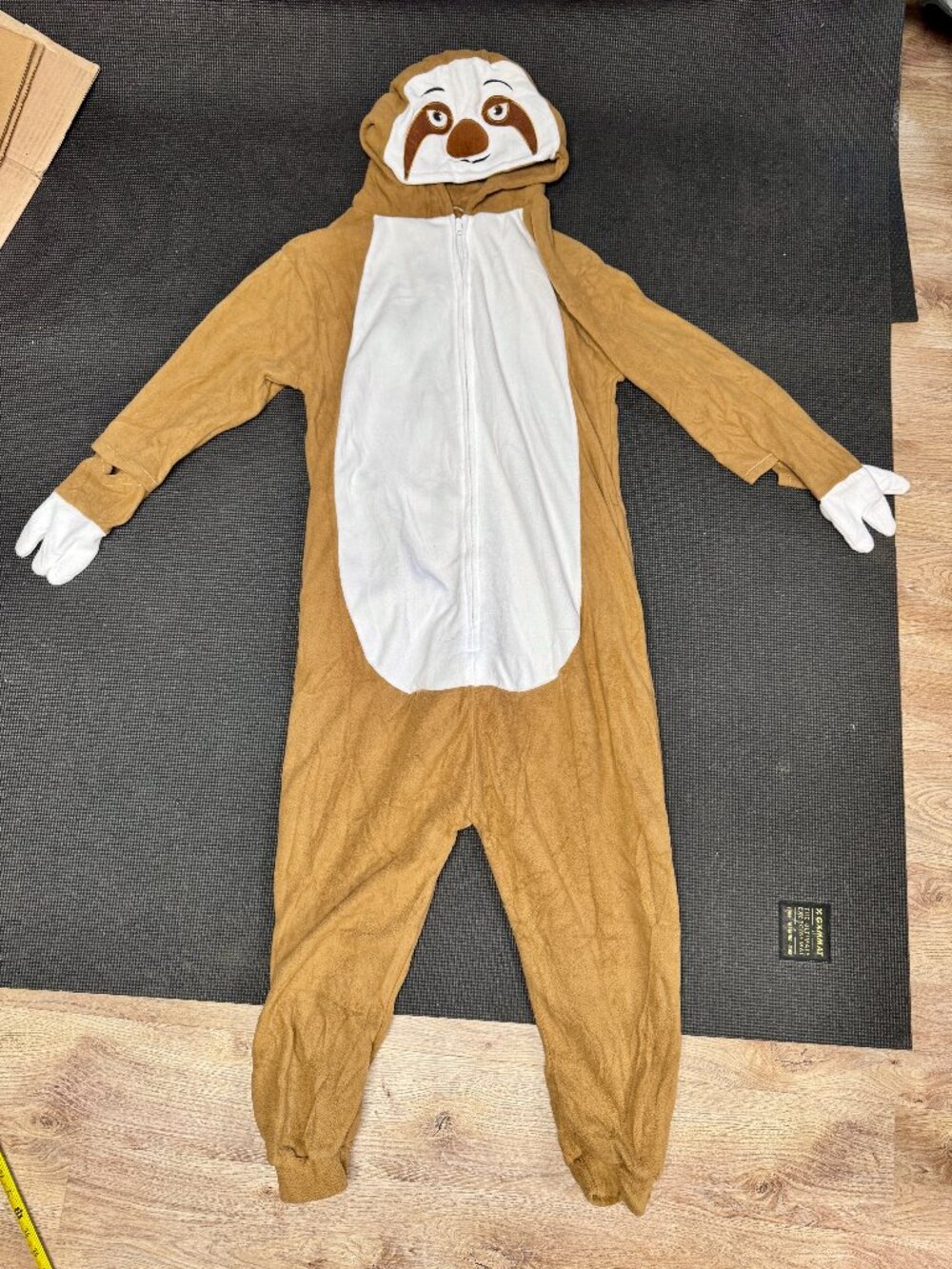 Mens S / Women's M Sloth Halloween Cosplay Costume One Piece Zip Up Pajamas